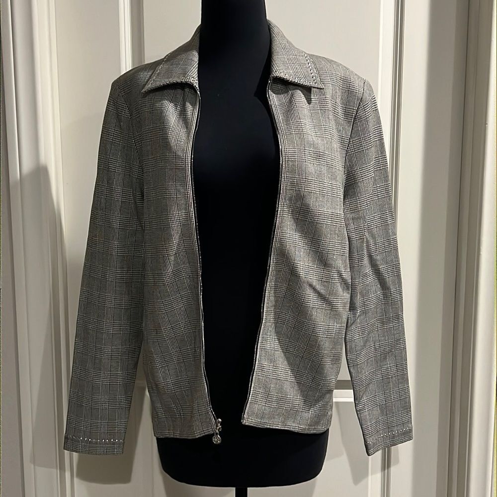 St. John sport plaid blazer